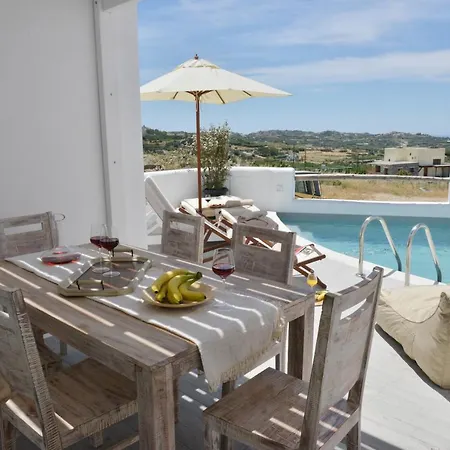 Villa Naxian Album